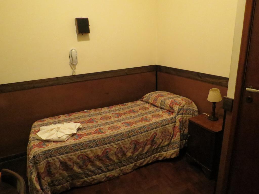 Hotel Raglan Mar del Plata Pokoj fotografie